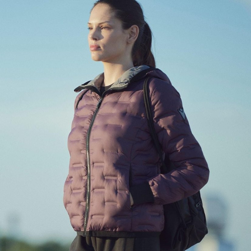 Bunda Macron Athleisure Fcc Cortina HD - Barva: Fialová, Velikost: XS